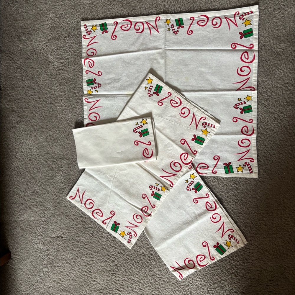 Pier 1 Noel Table Linens - White with Red and Green Accents